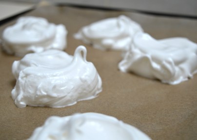 I didn't have the heart to squish down that squiggle, too swan-like