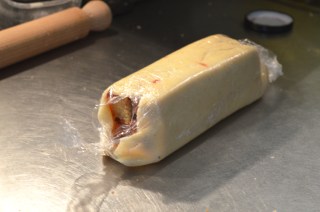 christmas cracker awaiting trimming