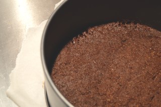 chocolate crumble base