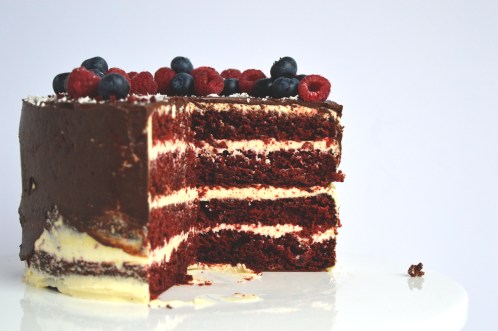 red velvet cake with vanilla buttercream