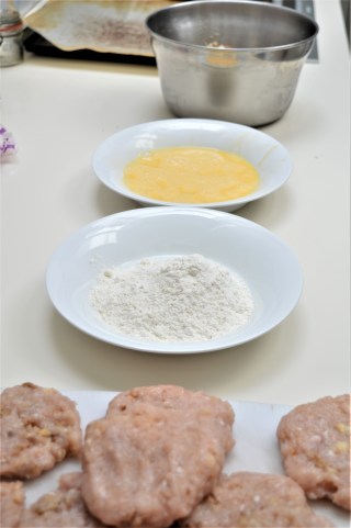 BreadcrumbingChickenBurgers