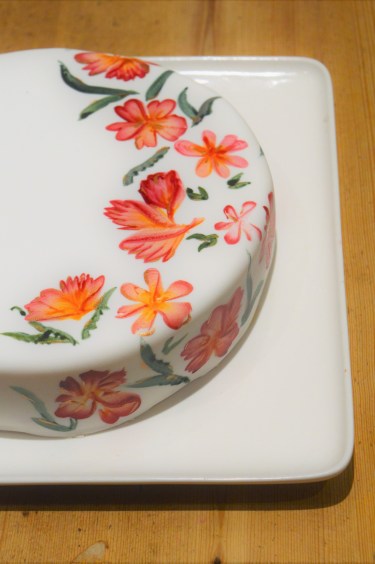 watercolour handpainting cake